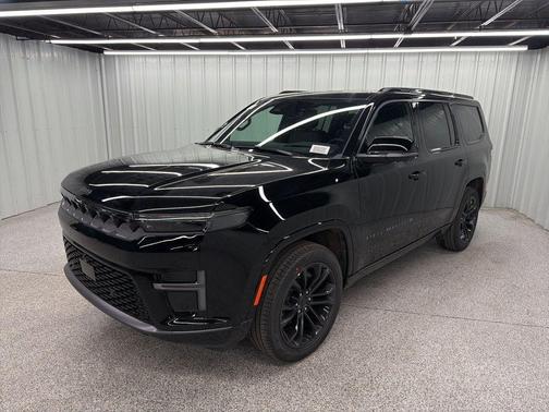 2026 Jeep Grand Wagoneer 