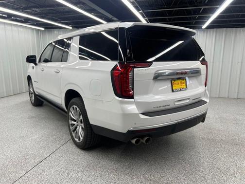 White Frost 2024 GMC Yukon XL Denali