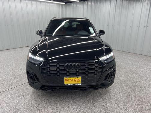 2024 Audi Q5 45 S line quattro Premium