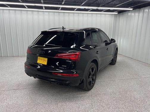 2024 Audi Q5 45 S line quattro Premium