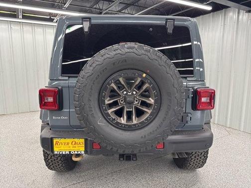 2025 Jeep Wrangler Rubicon 392