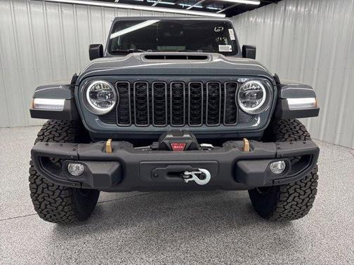 2025 Jeep Wrangler Rubicon 392