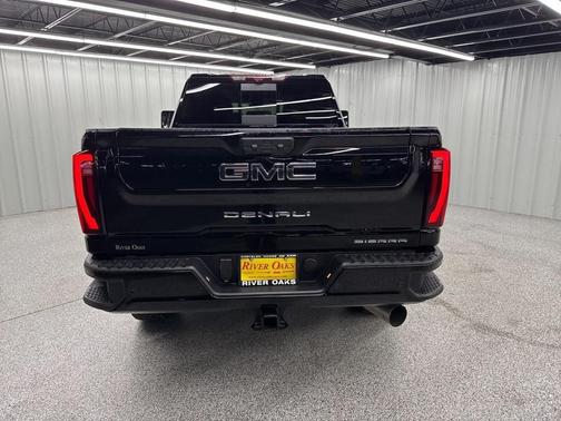 2025 GMC Sierra 2500 Denali Ultimate