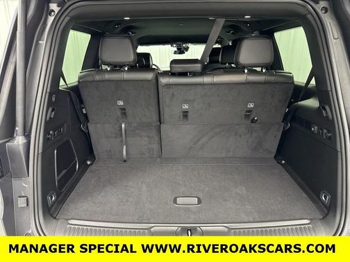 2025 Jeep Wagoneer Base