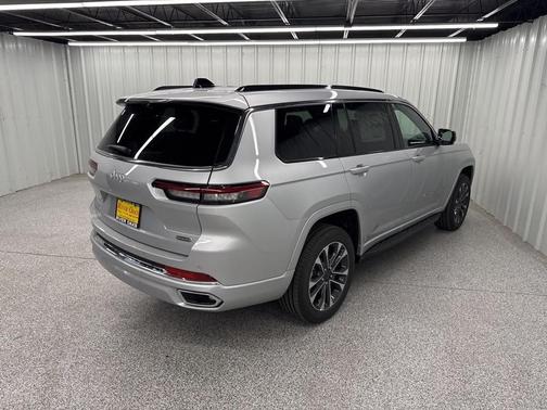 2025 Jeep Grand Cherokee L Overland