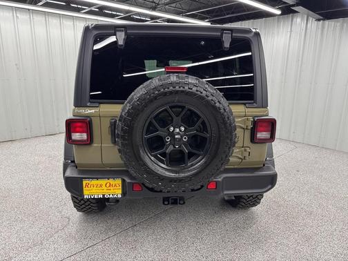 2025 Jeep Wrangler Sport