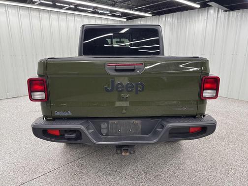 Sarge Green Clearcoat 2021 Jeep Gladiator Sport