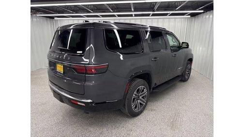 2025 Jeep Wagoneer Base