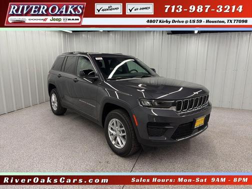 Metallic 2026 Jeep Grand Cherokee Laredo