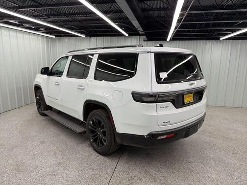 Bright White Clearcoat 2026 Jeep Grand Wagoneer Summit Obsidian
