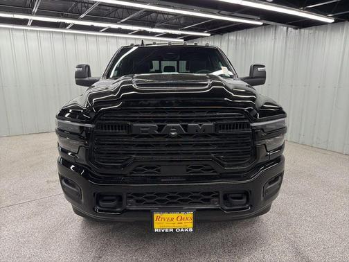 Diamond Black 2026 RAM 2500 Laramie