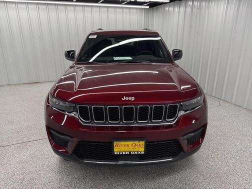 2025 Jeep Grand Cherokee Laredo X