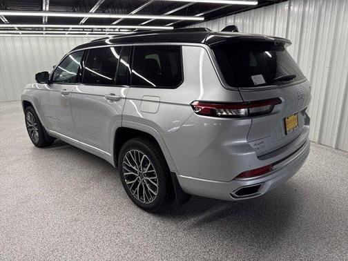 2025 Jeep Grand Cherokee L Summit