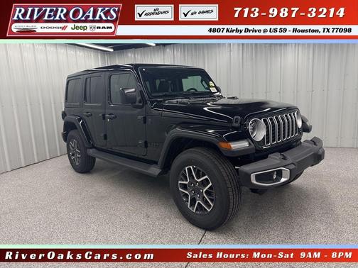 Black Clearcoat 2026 Jeep Wrangler Sahara