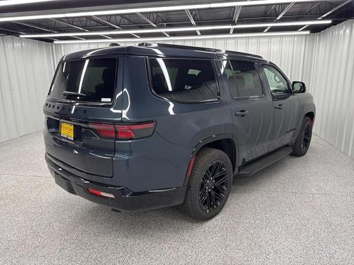 2025 Jeep Wagoneer Series II