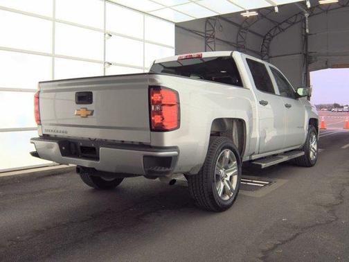 2018 Chevrolet Silverado 1500 Custom