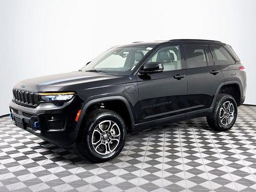 2023 Jeep Grand Cherokee 4xe Trailhawk