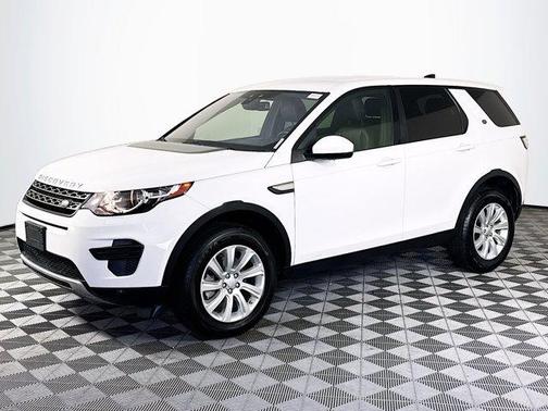 Fuji White 2019 Land Rover Discovery Sport SE