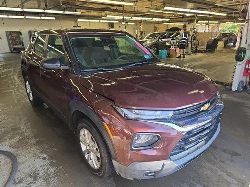 Mahogany Red Metallic 2022 Chevrolet Trailblazer LS
