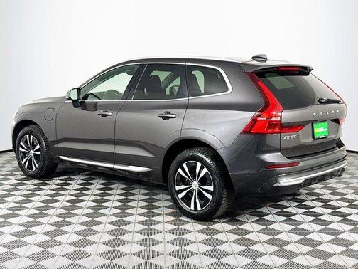 2022 Volvo XC60 Recharge Plug-In Hybrid T8 Inscription Expression Extended Range