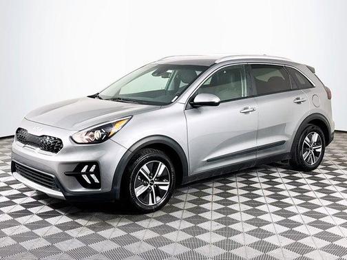 2022 Kia Niro LXS
