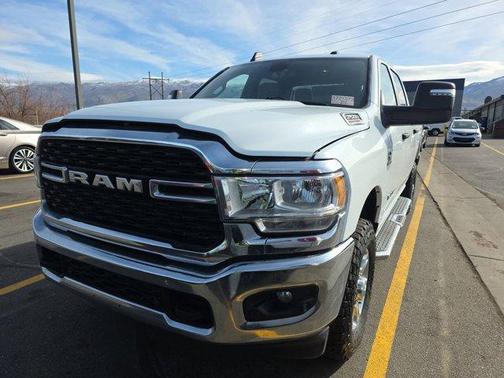 Bright White Clearcoat 2024 RAM 2500 Big Horn