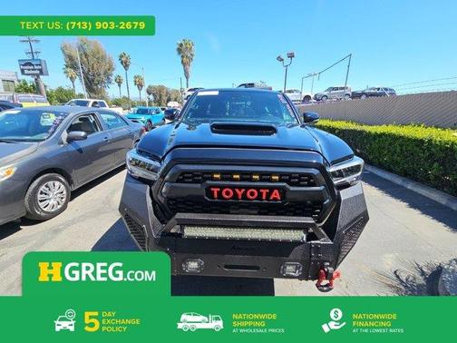Midnight Black Metallic 2022 Toyota Tacoma TRD Sport