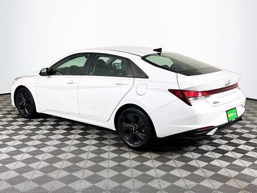 Quartz White 2021 Hyundai ELANTRA SEL