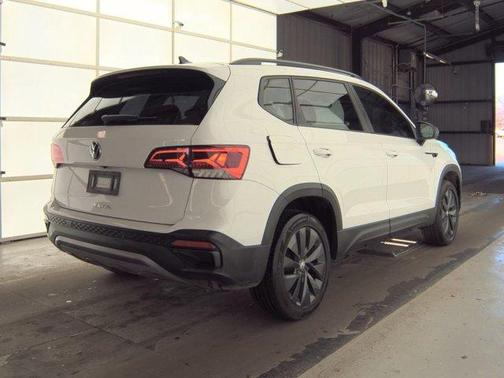 2023 Volkswagen Taos 1.5T S