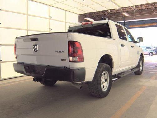 Bright White Clearcoat 2019 RAM 1500 Classic Tradesman