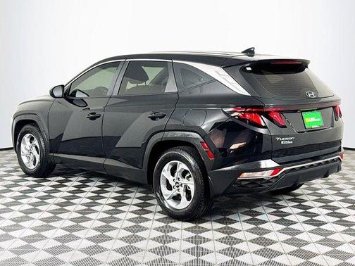 2023 Hyundai TUCSON SE