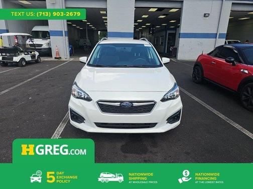 Crystal White Pearl 2017 Subaru Impreza 2.0i Premium