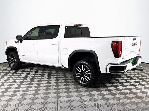 Summit White 2023 GMC Sierra 1500 AT4
