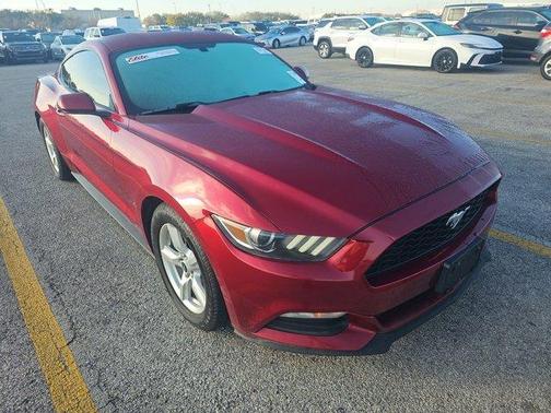 2017 Ford Mustang V6