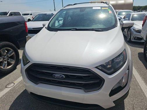 White Platinum Tri-Coat Metallic 2018 Ford EcoSport SES