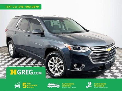 Graphite Metallic 2019 Chevrolet Traverse LT Cloth