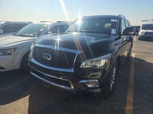 2017 INFINITI QX80 Base