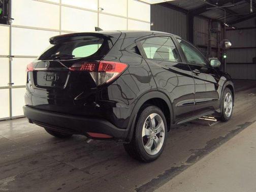 2022 Honda HR-V LX