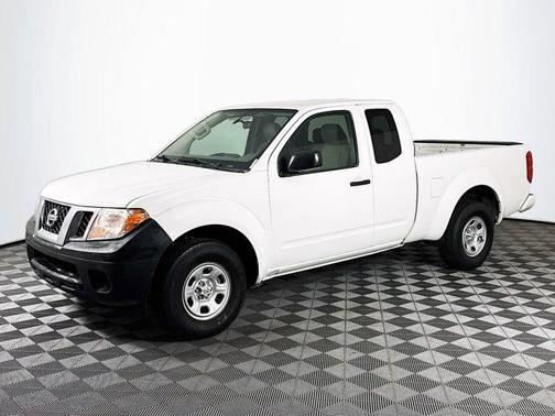Glacier White 2019 Nissan Frontier S