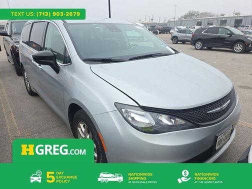 2024 Chrysler Voyager LX