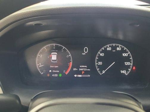 Urban Gray Pearl 2023 Honda HR-V LX