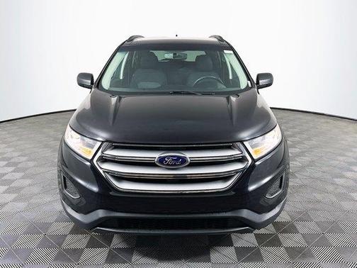 Shadow Black 2017 Ford Edge SE