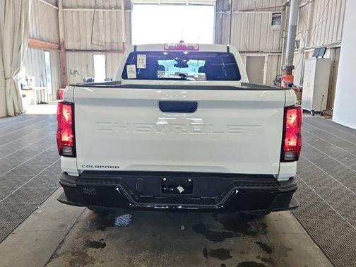 2024 Chevrolet Colorado WT