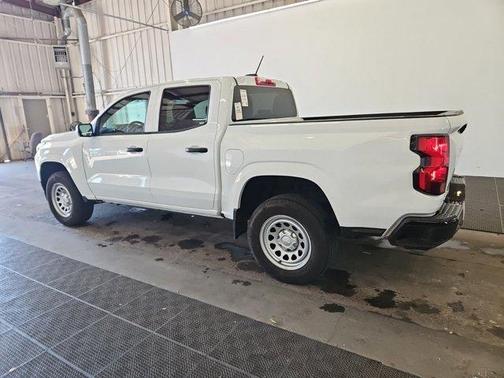 2024 Chevrolet Colorado WT
