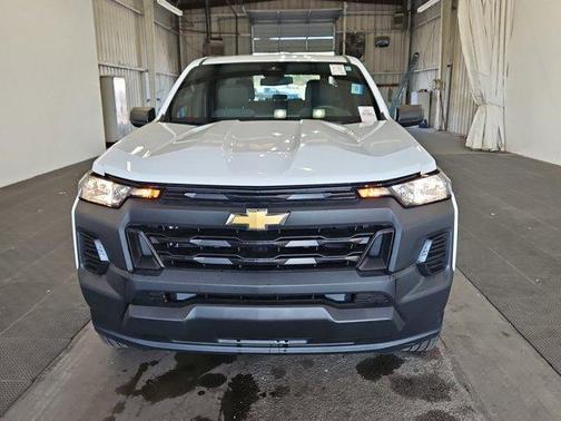 2024 Chevrolet Colorado WT