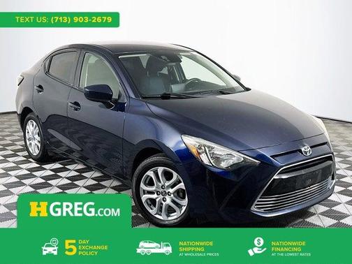 Abyss 2017 Toyota Yaris iA Base