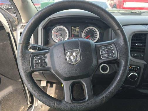 Bright White Clearcoat 2018 RAM 1500 Tradesman