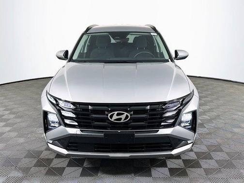 Shimmering Silver 2026 Hyundai TUCSON SEL