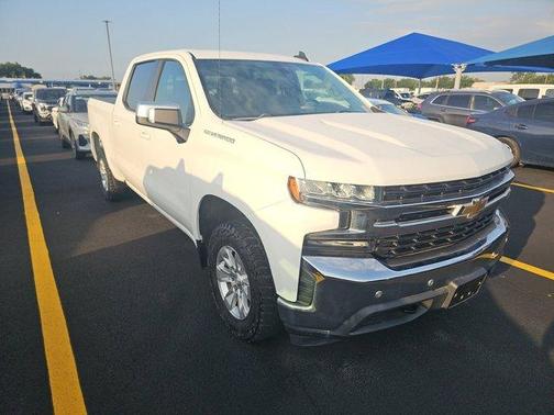 Summit White 2019 Chevrolet Silverado 1500 LT