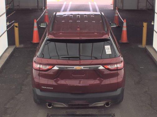 Cajun Red Tintcoat 2021 Chevrolet Traverse LT Cloth